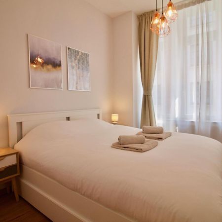 Heart Of Grand Place - Stunning 3Br Triplex Brüssel Exterior foto
