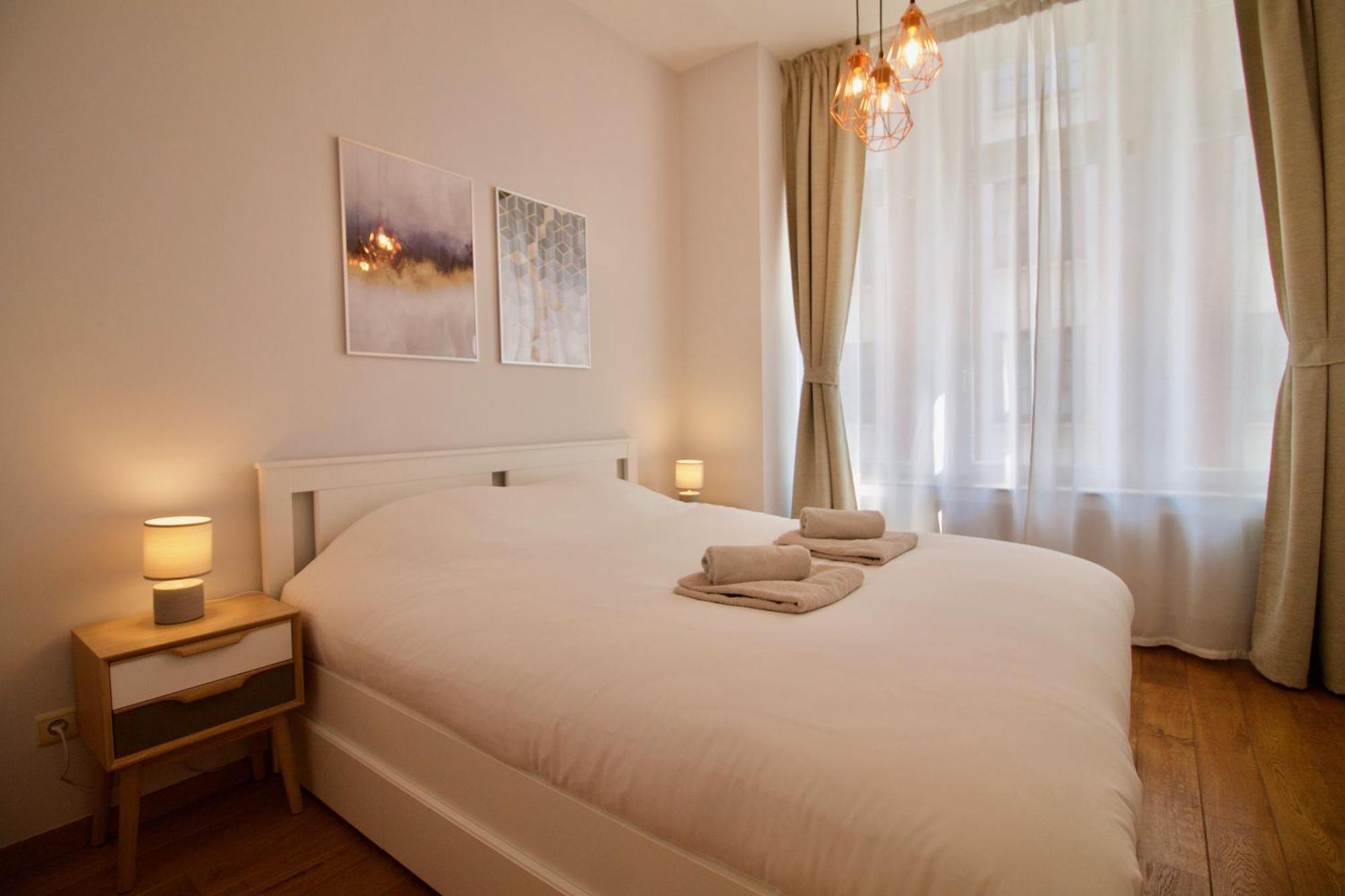 Heart Of Grand Place - Stunning 3Br Triplex Brüssel Exterior foto